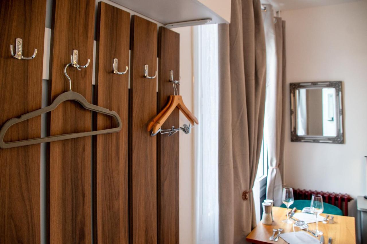 Hotel & Gastronomie - La Table De L'Europe Villeréal Екстериор снимка